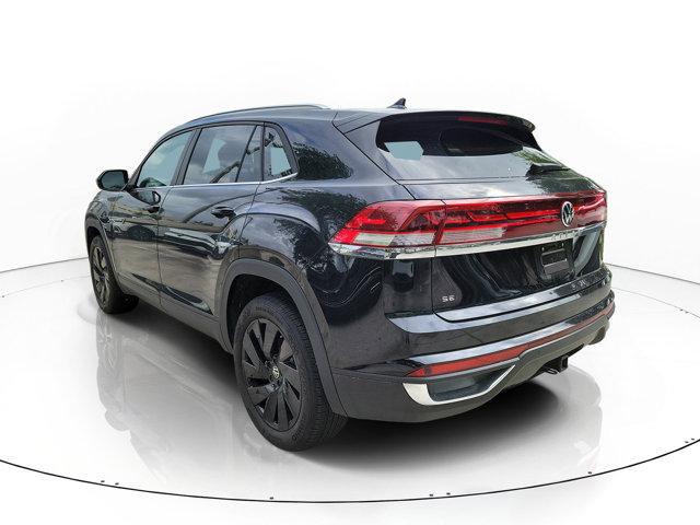 2026 Volkswagen Atlas Cross Sport SE with Technology
