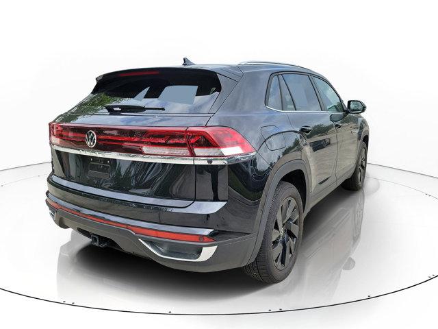 2026 Volkswagen Atlas Cross Sport SE with Technology