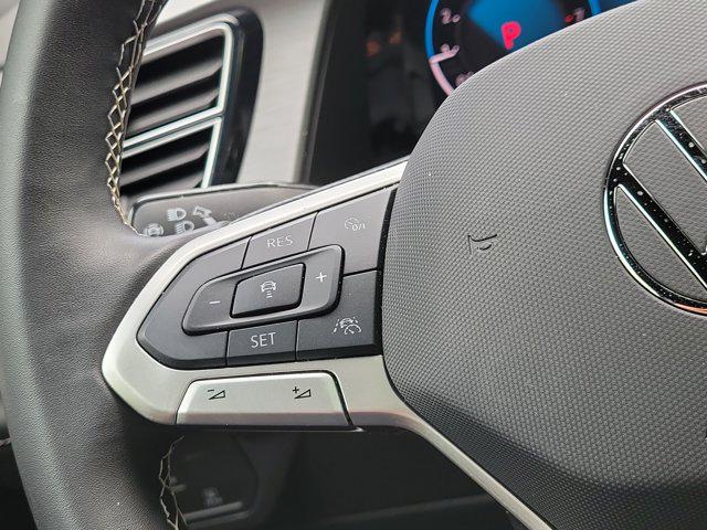 2026 Volkswagen Atlas Cross Sport SE with Technology