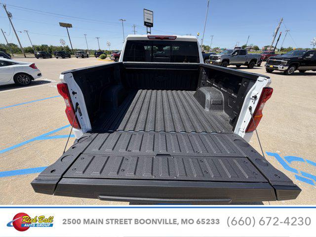 2026 Chevrolet Silverado 1500 4WD Crew Cab Short Bed RST