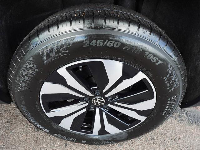 2024 Volkswagen Atlas Cross Sport 2.0T SE