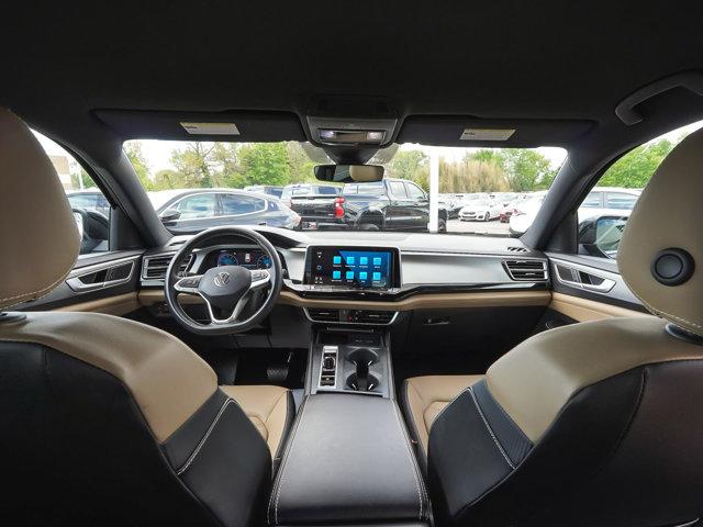 2024 Volkswagen Atlas Cross Sport 2.0T SE