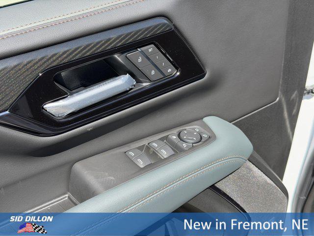 2026 GMC Yukon 4WD AT4