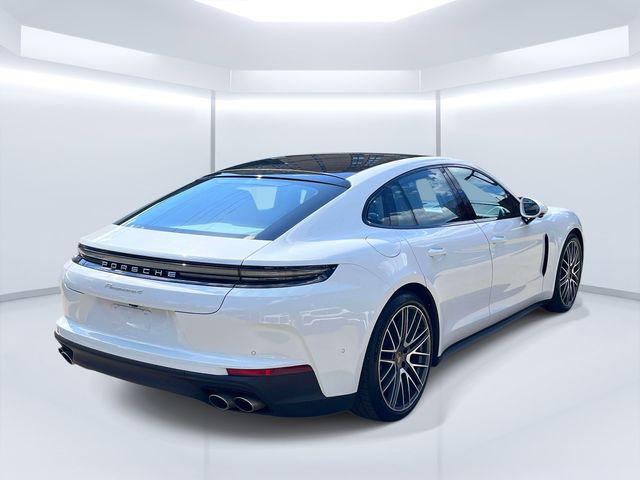2024 Porsche Panamera 4