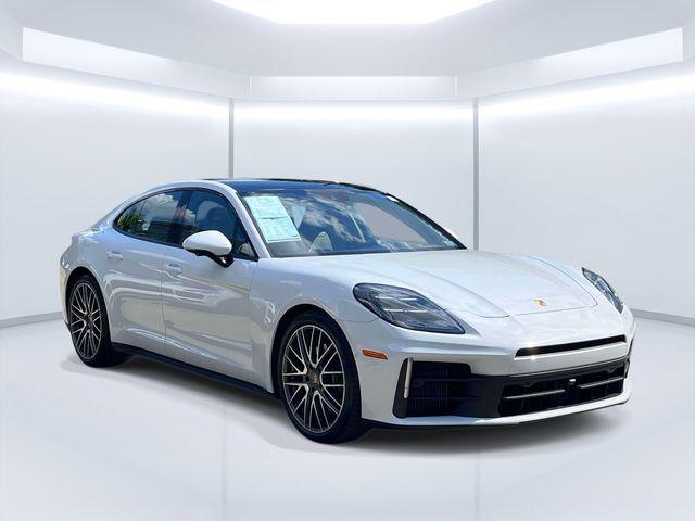 2024 Porsche Panamera 4