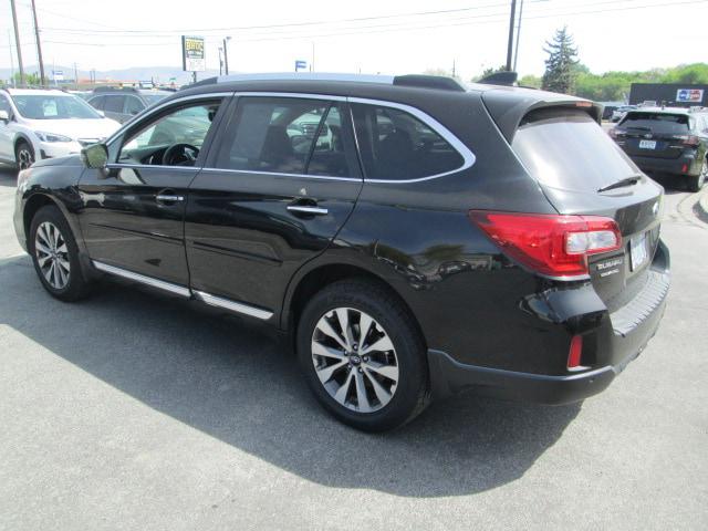 2017 Subaru Outback 3.6R Touring