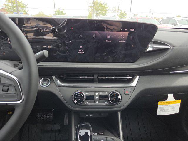 2026 Buick NV Preferred FWD