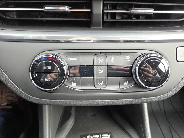 2026 Buick NV Preferred FWD