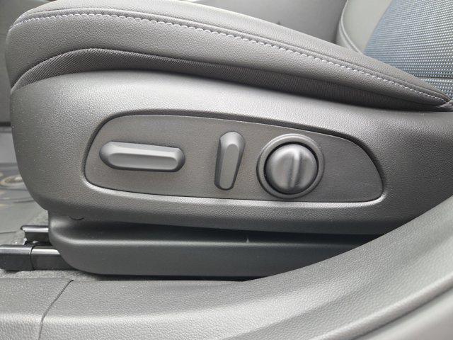 2026 Buick NV Preferred FWD