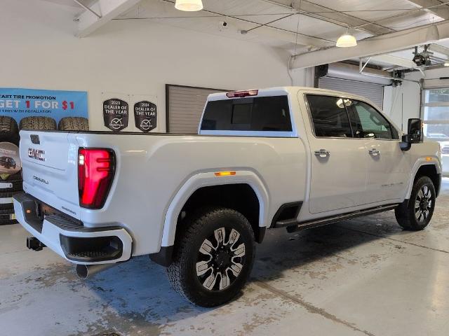 2026 GMC Sierra 2500HD Crew Cab, Standard Bed, Denali, 4WD