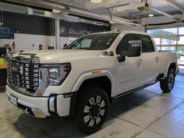 2026 GMC Sierra 2500HD Crew Cab, Standard Bed, Denali, 4WD
