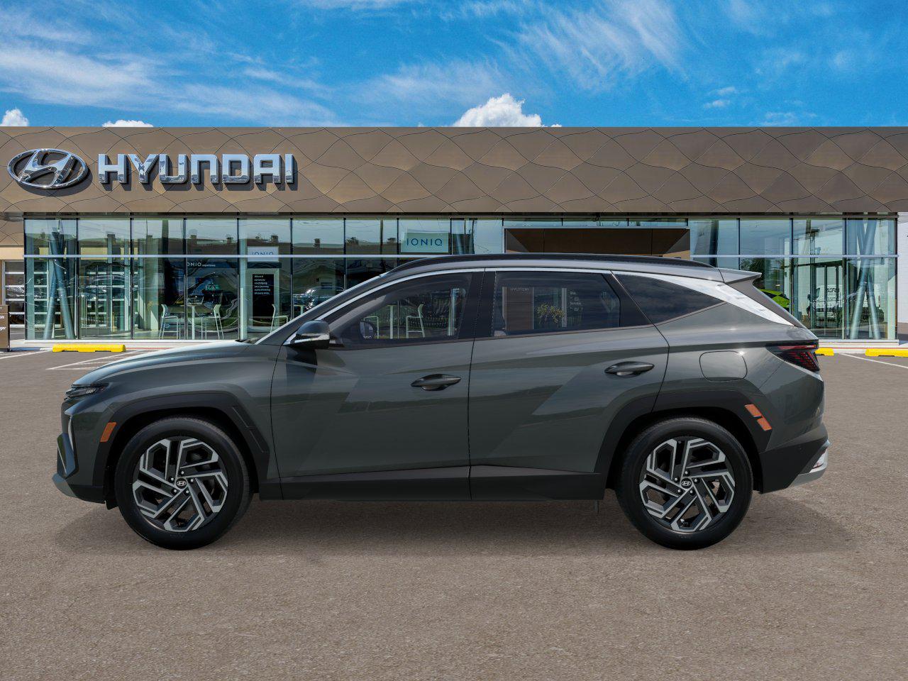2026 Hyundai Tucson Limited photo 3