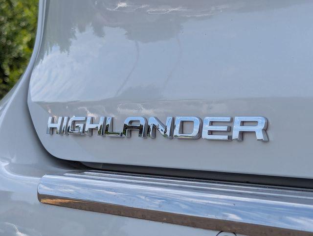2024 Toyota Highlander Hybrid Platinum
