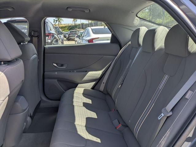 2025 Hyundai Elantra SEL Sport