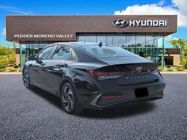2025 Hyundai Elantra SEL Sport