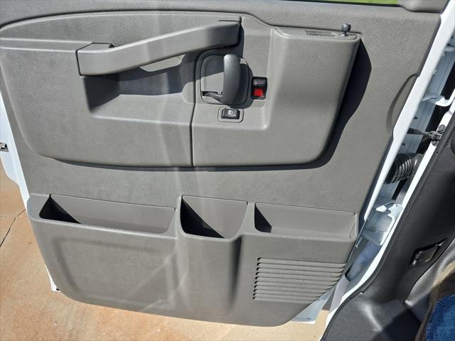 2026 GMC Savana Cargo 3500 Extended Wheelbase, Work Van, RWD