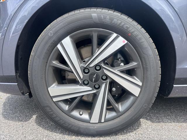2026 Genesis GV70 3.5T Sport Advanced