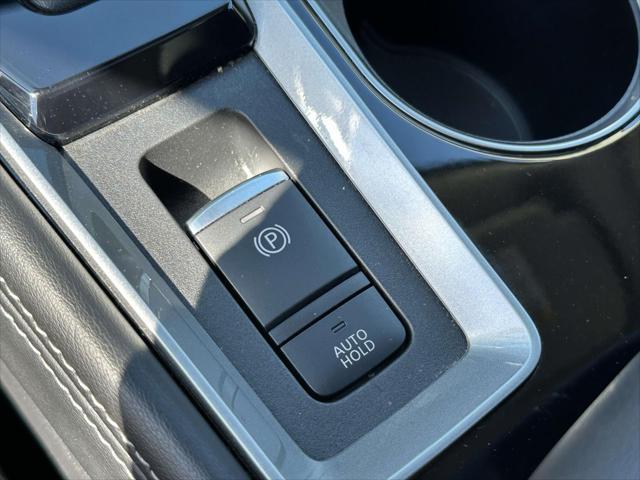 2025 Nissan Altima SL FWD