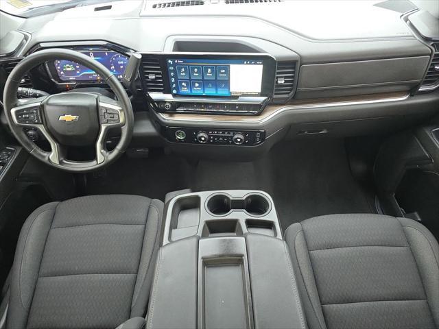 2023 Chevrolet Silverado 1500 4WD Crew Cab Short Bed LT with 2FL