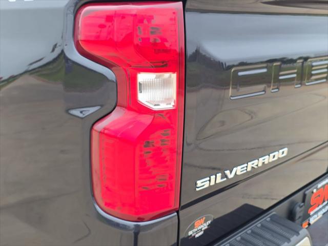 2023 Chevrolet Silverado 1500 4WD Crew Cab Short Bed LT with 2FL