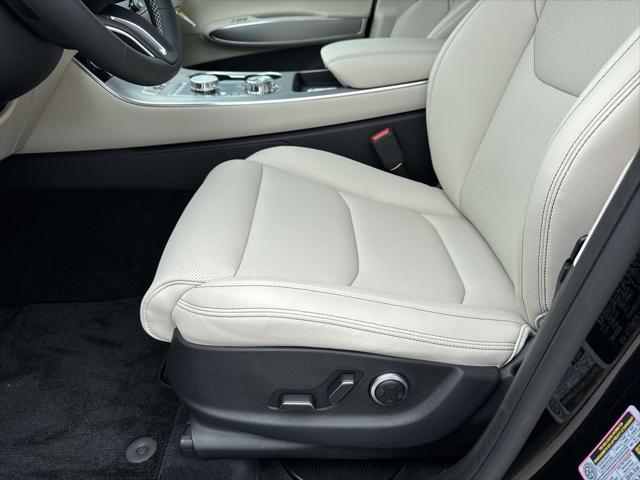 2026 Genesis GV70 2.5T Select