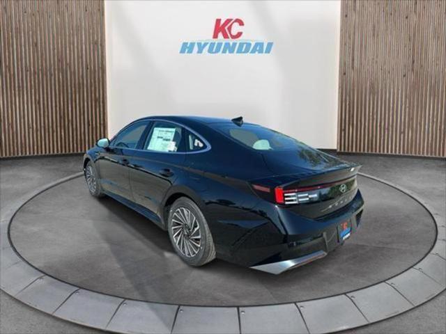 2025 Hyundai Sonata Hybrid SEL