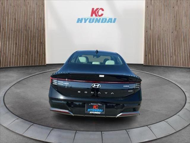 2025 Hyundai Sonata Hybrid SEL