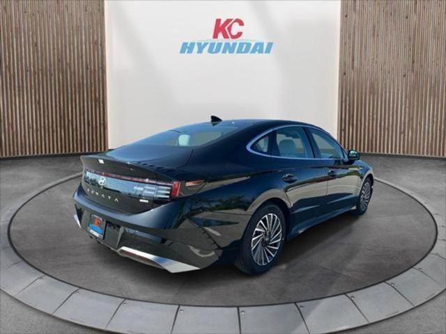 2025 Hyundai Sonata Hybrid SEL