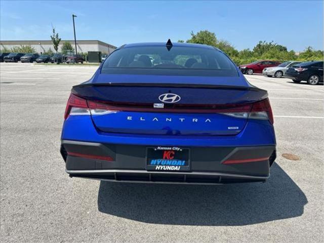 2025 Hyundai Elantra Hybrid SEL Sport