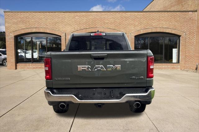 2026 Ram 1500 Laramie Crew Cab 4x4 5'7" Box