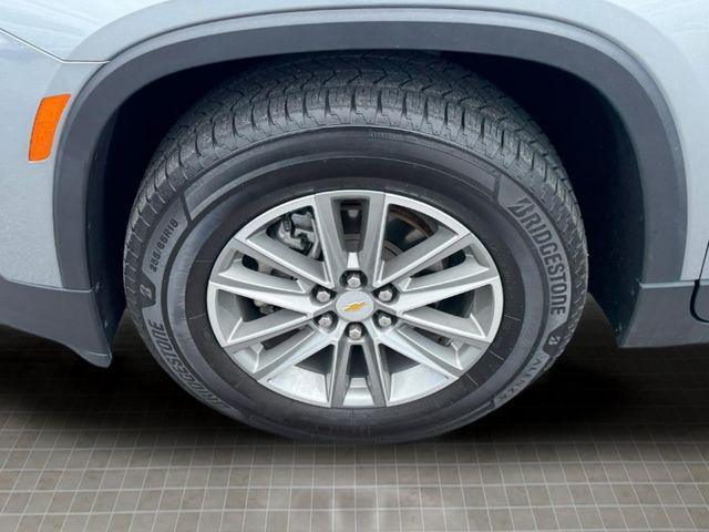 2023 Chevrolet Traverse AWD LT Leather