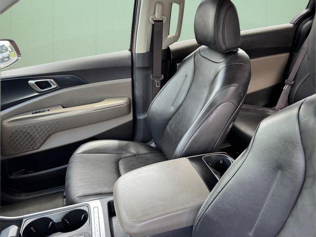 2025 Kia Carnival MPV LXS
