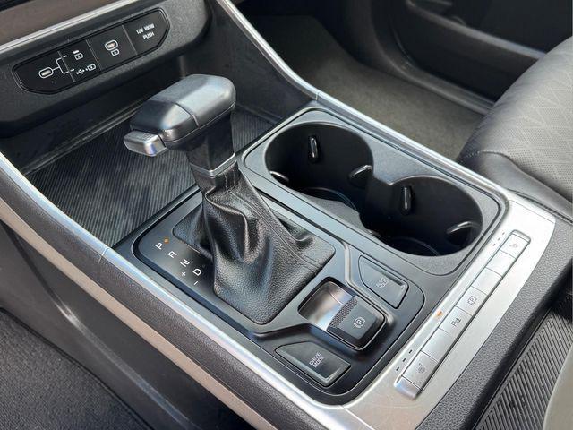 2025 Kia Carnival MPV LXS