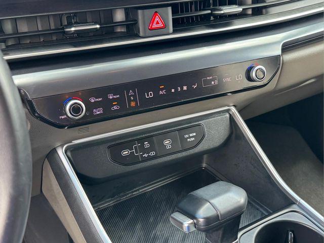 2025 Kia Carnival MPV LXS