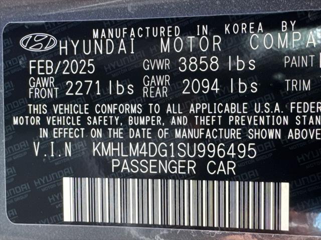 2025 Hyundai Elantra SEL Sport