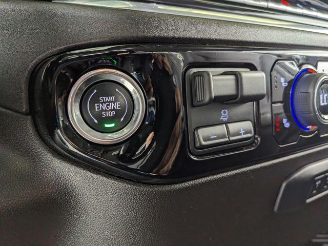 2025 Chevrolet Silverado 2500HD 4WD Crew Cab Long Bed LT