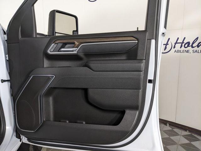 2025 Chevrolet Silverado 2500HD 4WD Crew Cab Long Bed LT
