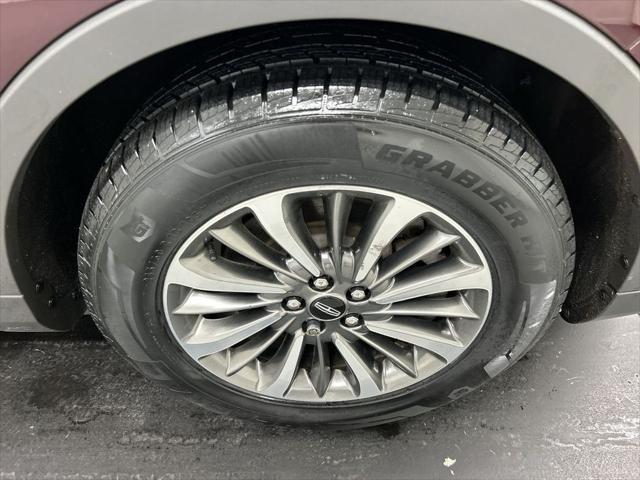 2022 Lincoln Nautilus Standard