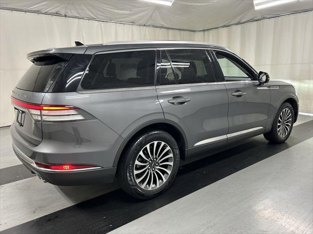 2022 Lincoln Aviator Standard