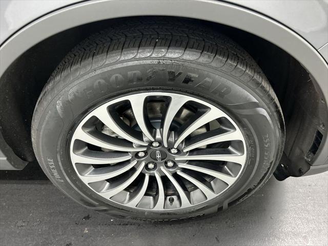 2022 Lincoln Aviator Standard