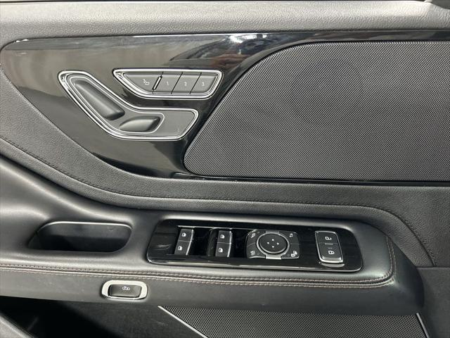 2022 Lincoln Aviator Standard