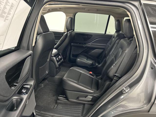 2022 Lincoln Aviator Standard