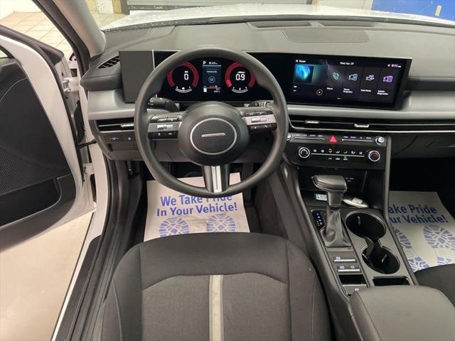 2025 Hyundai Sonata SE