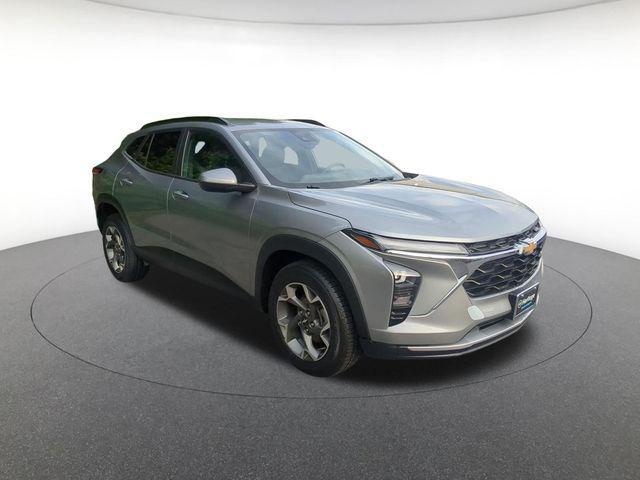 2024 Chevrolet Trax FWD LT