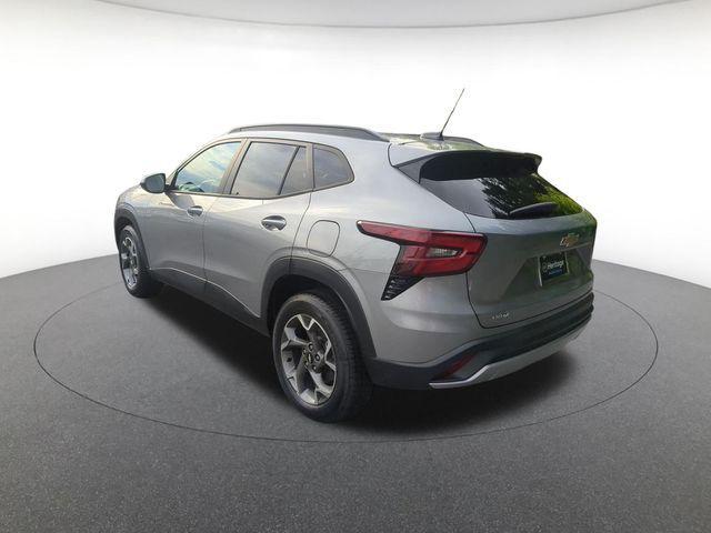 2024 Chevrolet Trax FWD LT