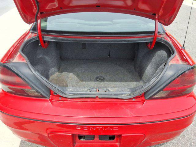 2004 Pontiac Grand Am GT1