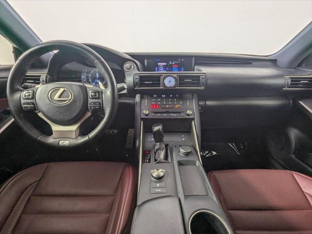 2019 Lexus IS 300 300