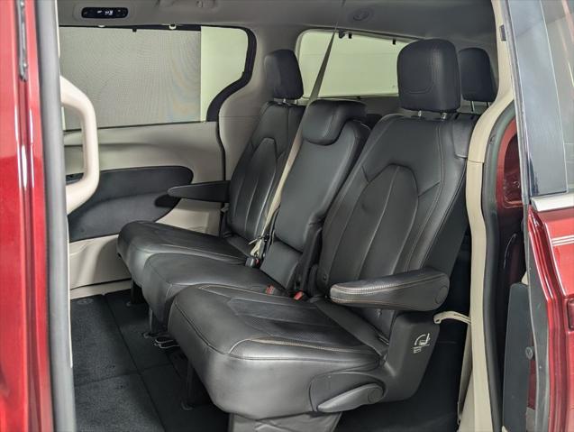 2020 Chrysler Pacifica Touring L Plus