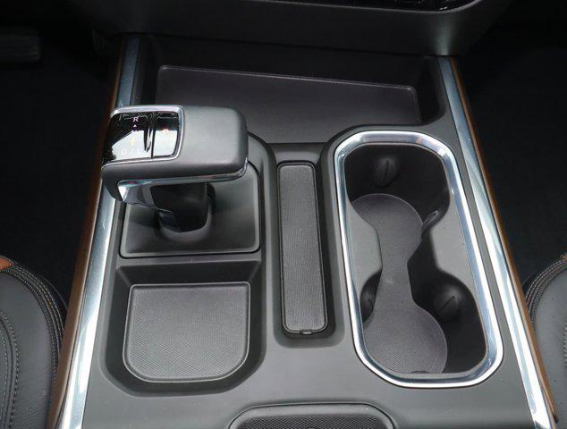2024 Chevrolet Silverado 1500 4WD Crew Cab Short Bed High Country