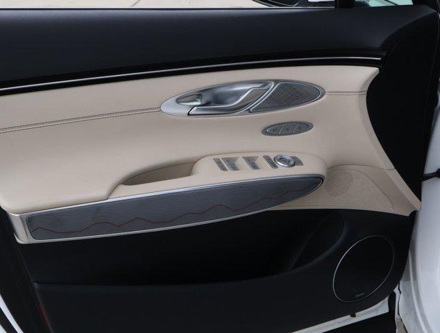 2022 Genesis GV70 2.5T AWD